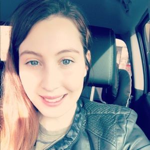 Meet your Posher, Eryn